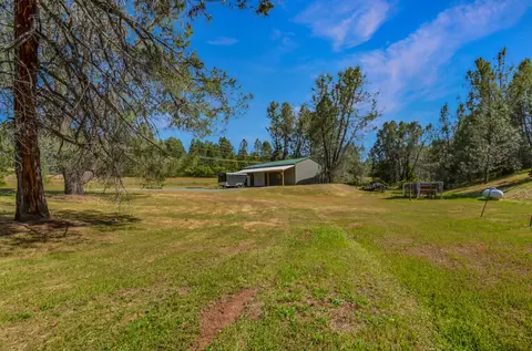 Exterior - 10376 Tabeaud Rd, Pine Grove, CA 95665 photo 23 of 25