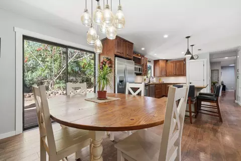 Dining - 10376 Tabeaud Rd, Pine Grove, CA 95665 photo 1 of 1