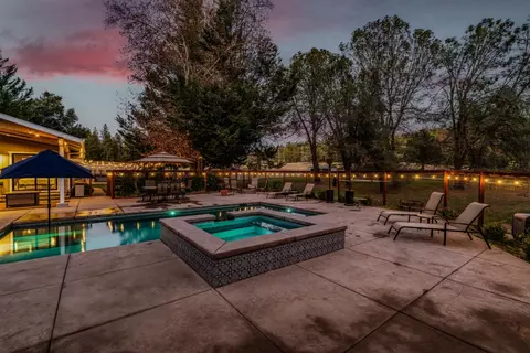 Exterior - 10376 Tabeaud Rd, Pine Grove, CA 95665 photo 15 of 25