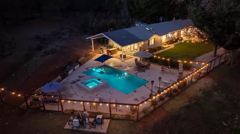 Exterior - 10376 Tabeaud Rd, Pine Grove, CA 95665 photo 19 of 25