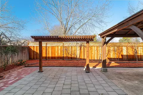Exterior - 839 Williams St, Tracy, CA 95376 photo 7 of 12