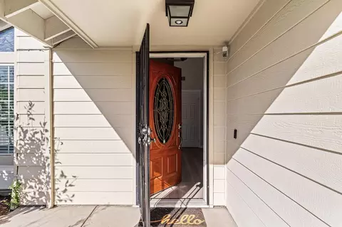 Entry Way - 839 Williams St, Tracy, CA 95376 photo 1 of 6