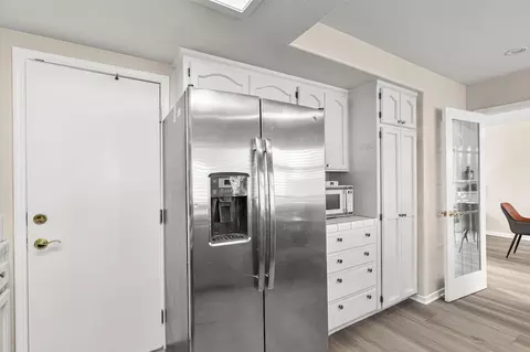 Kitchen - 839 Williams St, Tracy, CA 95376 photo 5 of 5