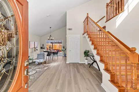Entry Way - 839 Williams St, Tracy, CA 95376 photo 2 of 6