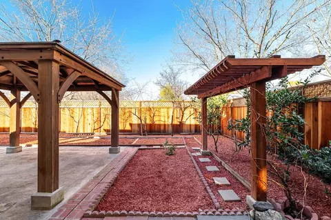 Exterior - 839 Williams St, Tracy, CA 95376 photo 9 of 12