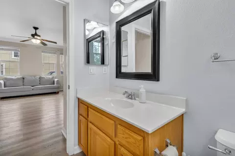 Bath - 503 Given St, Folsom, CA 95630 photo 1 of 3