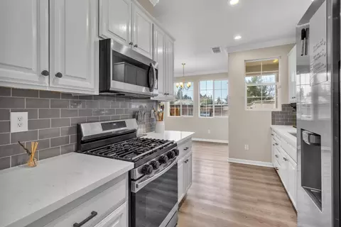 Kitchen - 503 Given St, Folsom, CA 95630 photo 1 of 2