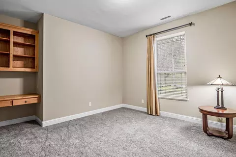 Bedroom - 3815 Lakeview Dr, Placerville, CA 95667 photo 3 of 3