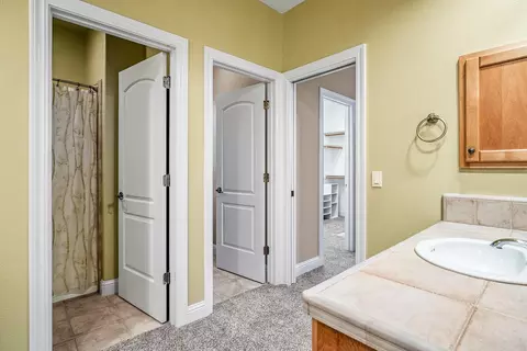 Entry Way - 3815 Lakeview Dr, Placerville, CA 95667 photo 2 of 2