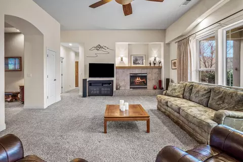 Living - 3815 Lakeview Dr, Placerville, CA 95667 photo 3 of 4