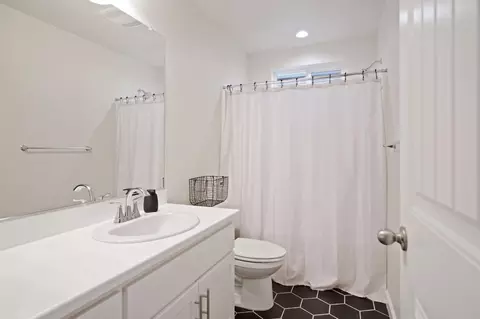 3926 Dedication Dr, Turlock, CA 95382 photo 18