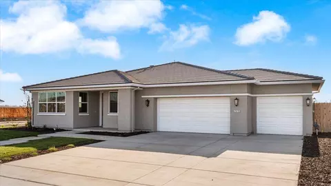 Exterior - 2970 E Tuolumne Rd, Turlock, CA 95382 photo 3 of 8