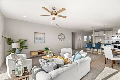 Living - 2970 E Tuolumne Rd, Turlock, CA 95382 photo 5 of 6
