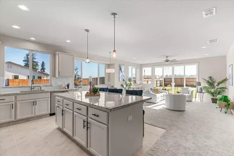 Kitchen - 2970 E Tuolumne Rd, Turlock, CA 95382 photo 1 of 4
