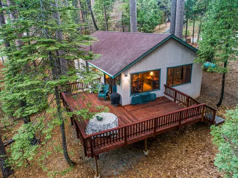 Exterior - 729 Dawyn Dr, Arnold, CA 95223 photo 4 of 6
