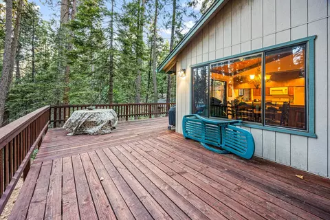 Exterior - 729 Dawyn Dr, Arnold, CA 95223 photo 5 of 6
