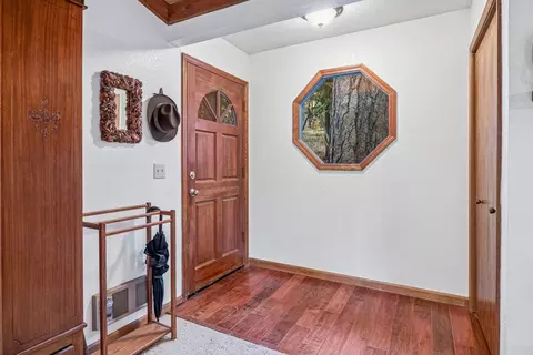 Entry Way - 729 Dawyn Dr, Arnold, CA 95223 photo 1 of 3