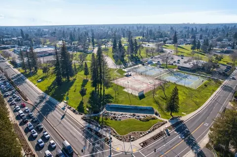 View/Area - 6001 Grant Ave, Carmichael, CA 95608 photo 6 of 6