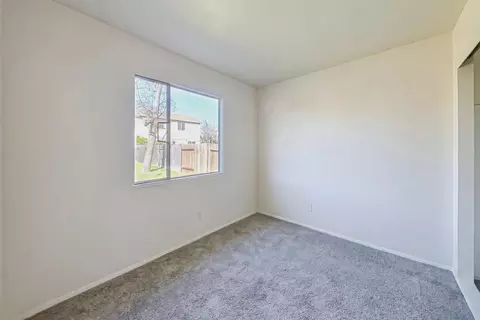 Bedroom - 6001 Grant Ave, Carmichael, CA 95608 photo 4 of 6