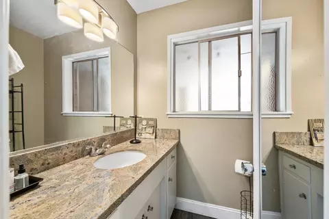 Bath - 339 Alpine Dr, Colfax, CA 95713 photo 4 of 4