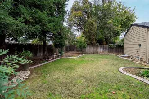 1307 Sycamore Ave, Modesto, CA 95350 photo 36