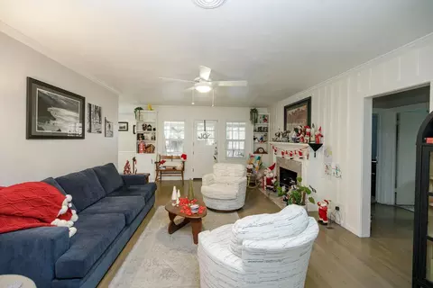 1307 Sycamore Ave, Modesto, CA 95350 photo 8