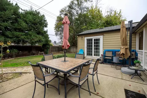 1307 Sycamore Ave, Modesto, CA 95350 photo 33