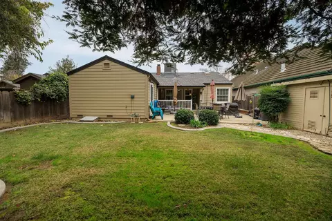 1307 Sycamore Ave, Modesto, CA 95350 photo 38