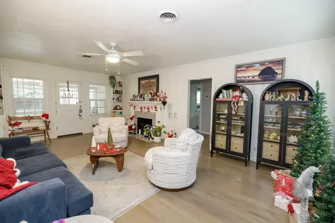 1307 Sycamore Ave, Modesto, CA 95350 photo 7