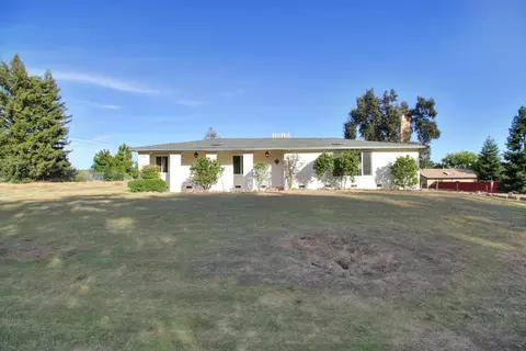 Exterior - 3912 Bryan Way, Carmichael, CA 95608 photo 13 of 15