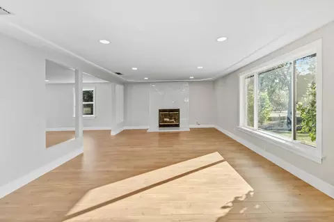 Living - 3912 Bryan Way, Carmichael, CA 95608 photo 8 of 18