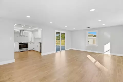 Living - 3912 Bryan Way, Carmichael, CA 95608 photo 16 of 18