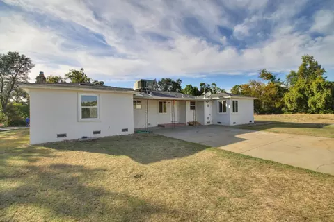 Exterior - 3912 Bryan Way, Carmichael, CA 95608 photo 9 of 15