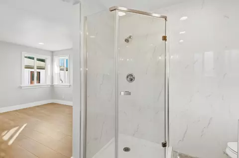 Bath - 3912 Bryan Way, Carmichael, CA 95608 photo 6 of 8