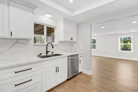 Kitchen - 3912 Bryan Way, Carmichael, CA 95608 photo 1 of 9