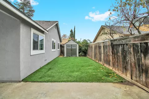 Exterior - 4109 E Orangeburg Ave, Modesto, CA 95355 photo 6 of 6
