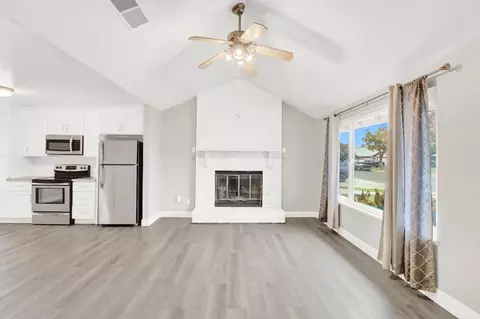 Living - 4109 E Orangeburg Ave, Modesto, CA 95355 photo 2 of 6