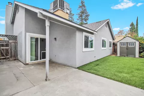 Exterior - 4109 E Orangeburg Ave, Modesto, CA 95355 photo 5 of 6