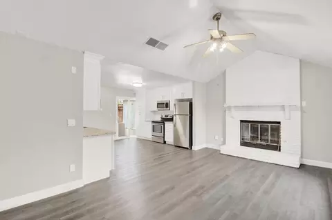 Living - 4109 E Orangeburg Ave, Modesto, CA 95355 photo 1 of 6