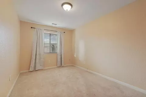 Bedroom - 455 Cherry Ln #K, Manteca, CA 95337 photo 1 of 5