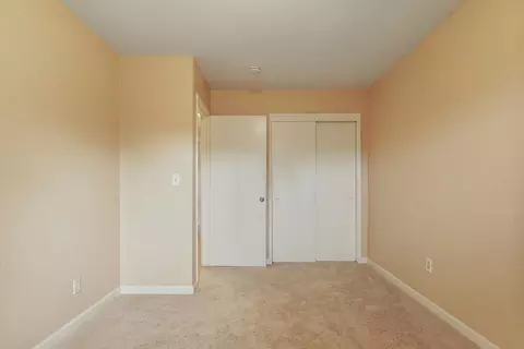 Bedroom - 455 Cherry Ln #K, Manteca, CA 95337 photo 3 of 5