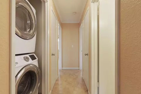Entry Way - 455 Cherry Ln #K, Manteca, CA 95337 photo 2 of 2