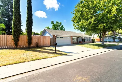 Exterior - 1320 Coffee Villa Dr, Modesto, CA 95355 photo 2 of 7