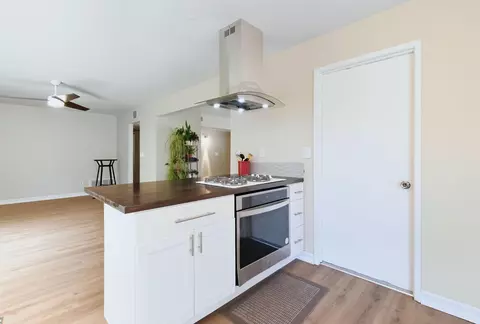 Kitchen - 1320 Coffee Villa Dr, Modesto, CA 95355 photo 4 of 7