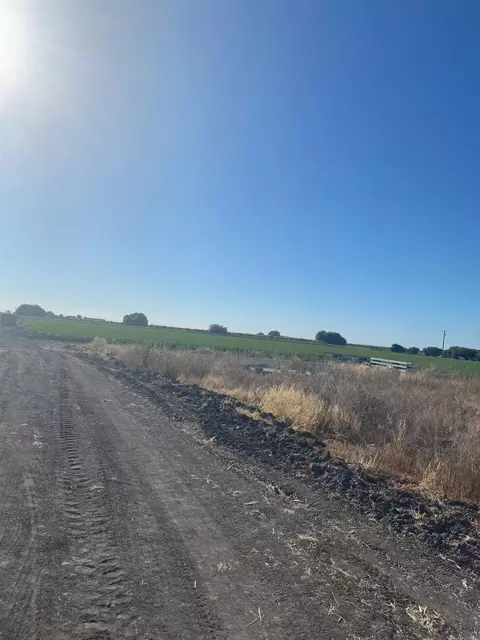 0 Elgien Ave, Dos Palos, CA 93620 photo 3