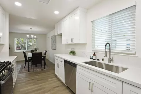 Kitchen - 1507 Chester Dr, Tracy, CA 95376 photo 4 of 5