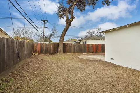 Exterior - 1507 Chester Dr, Tracy, CA 95376 photo 10 of 10