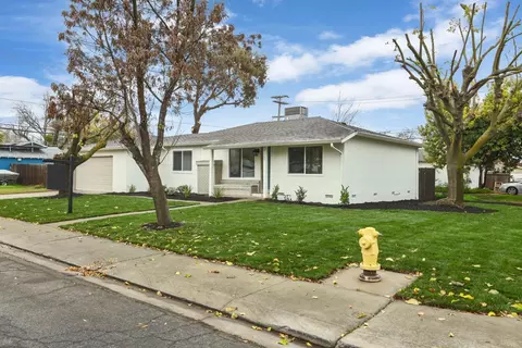 Exterior - 1507 Chester Dr, Tracy, CA 95376 photo 4 of 10