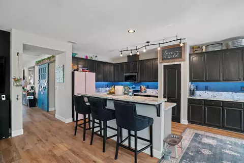 Kitchen - 408 Griffin Way, Winters, CA 95694 photo 2 of 4