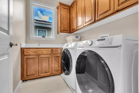 Other - 2449 Kaslin Dr, Modesto, CA 95355 photo 8 of 10
